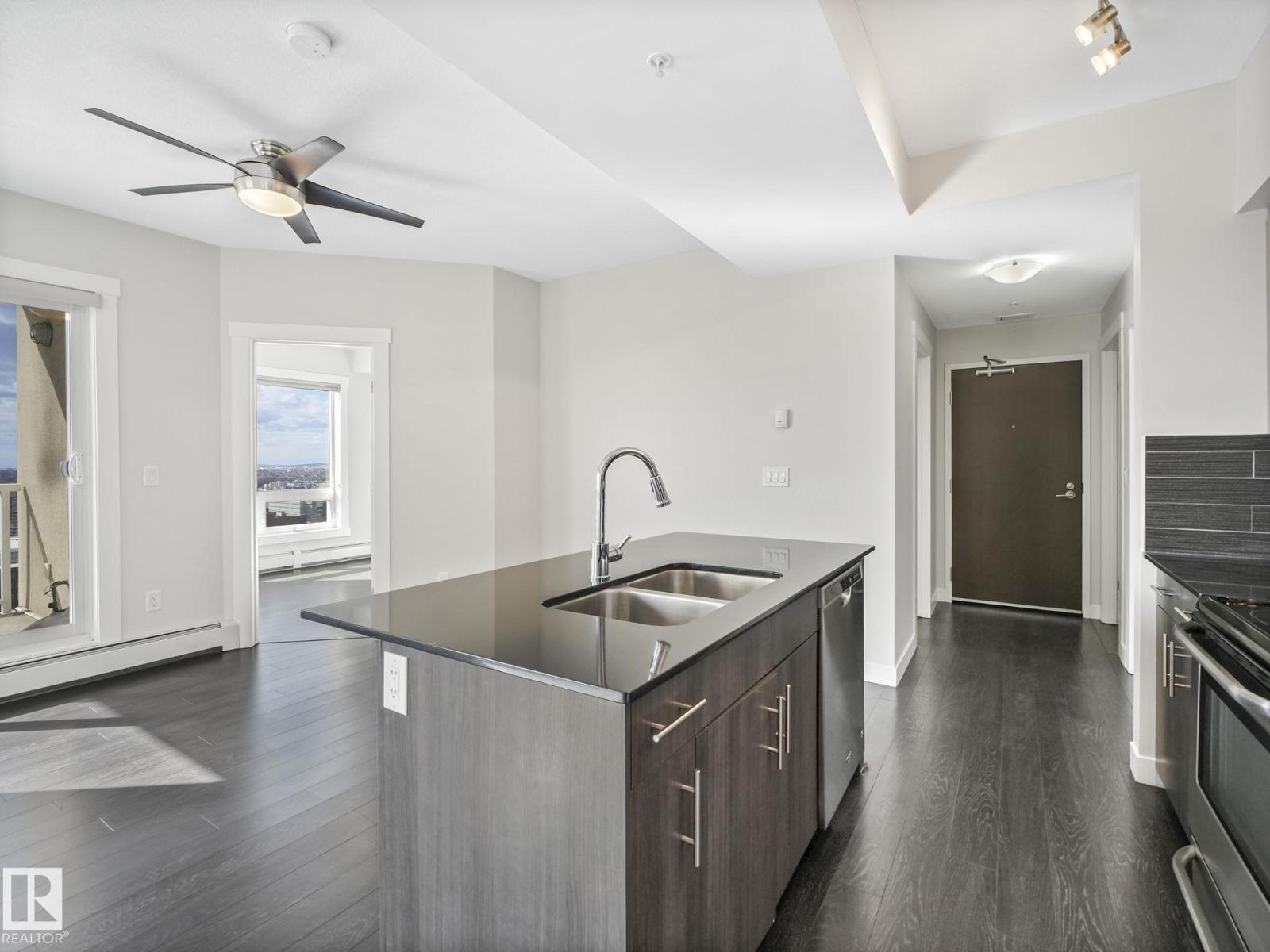 #1907 10226 104 ST NW - 17