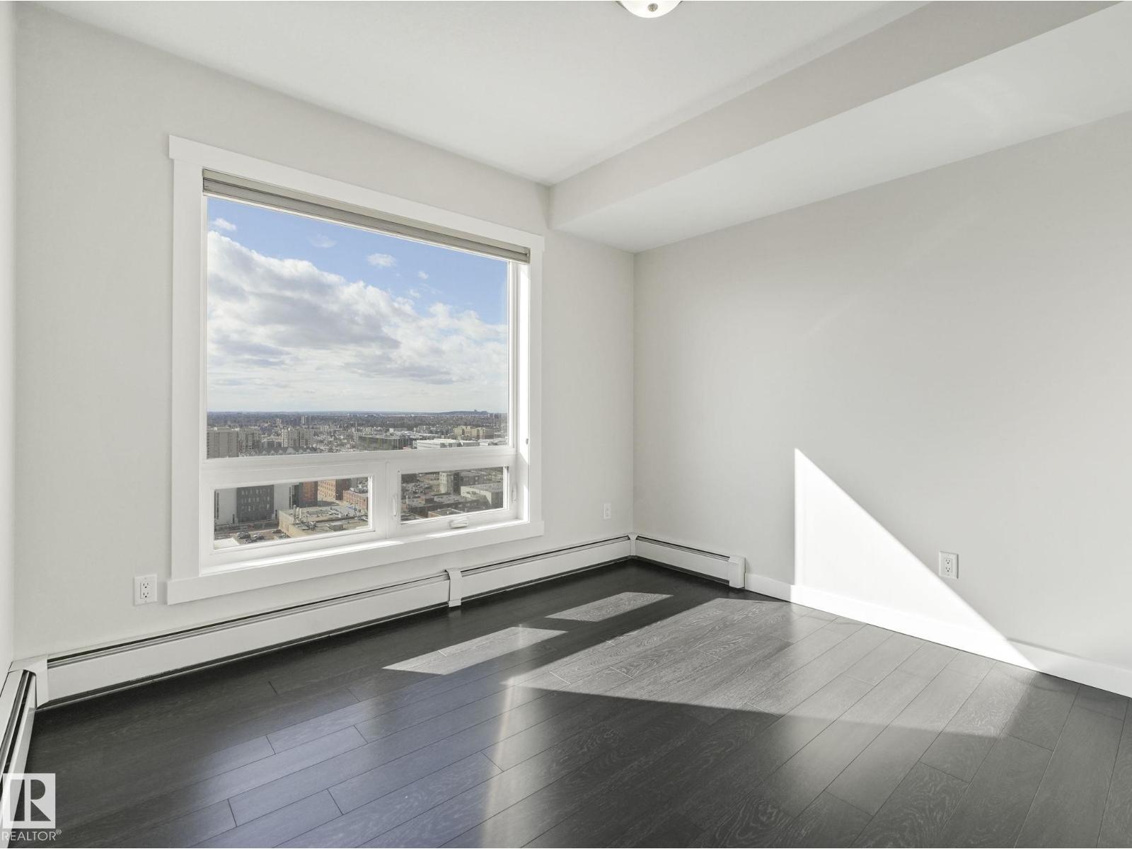 #1907 10226 104 ST NW - 28