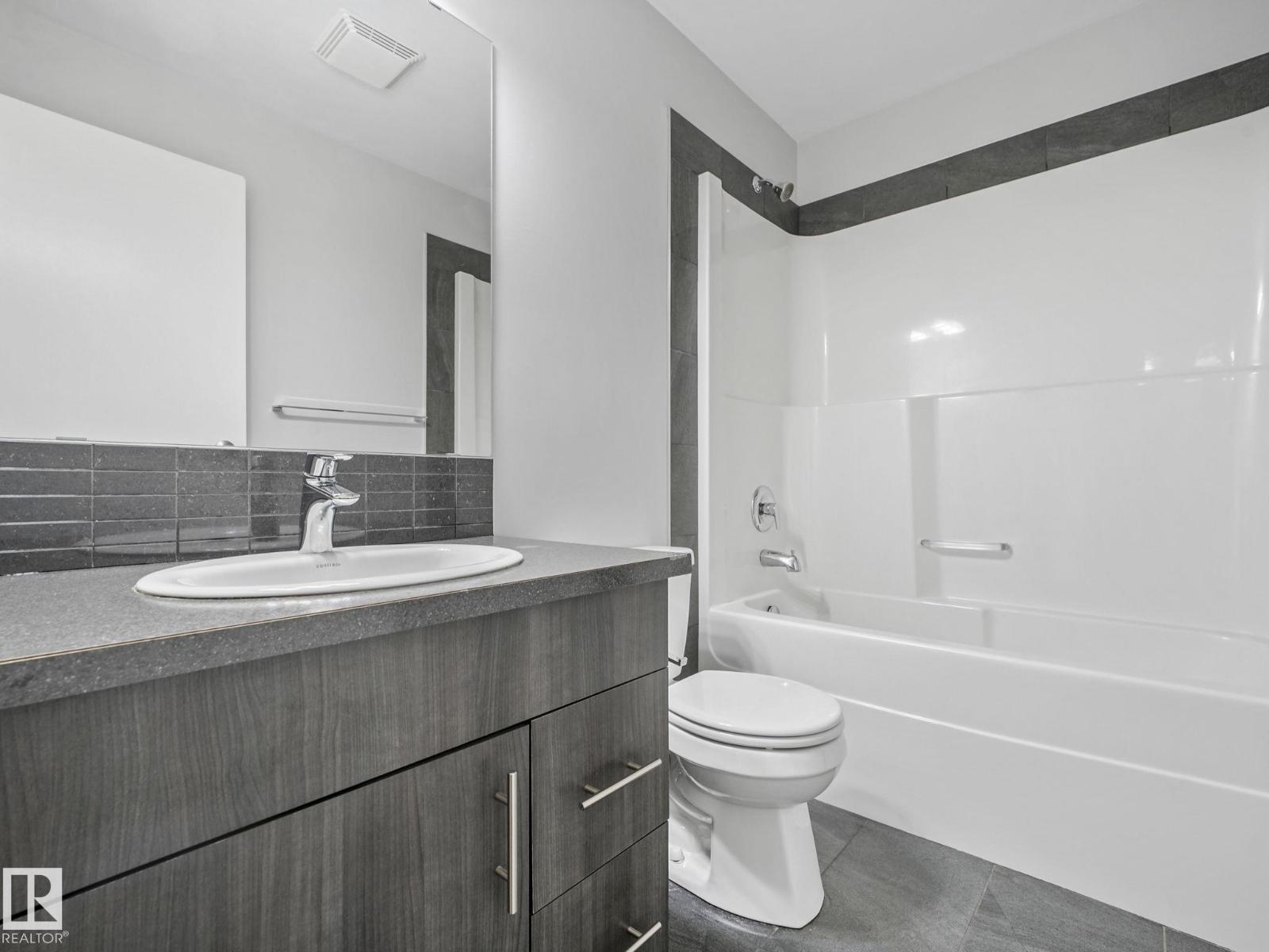 #1907 10226 104 ST NW - 30