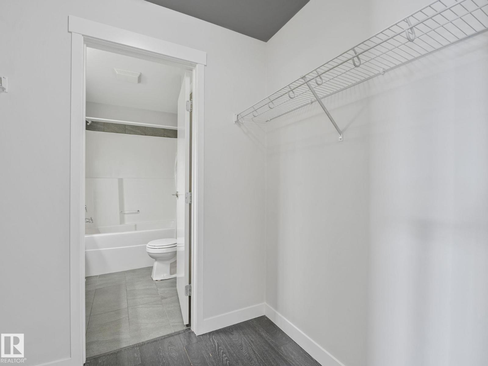 #1907 10226 104 ST NW - 37