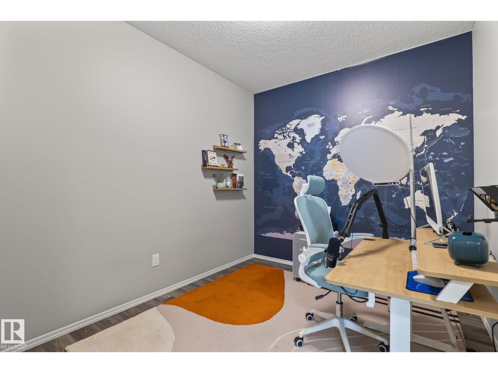 5164 LARK CRESCENT NW NW - 17