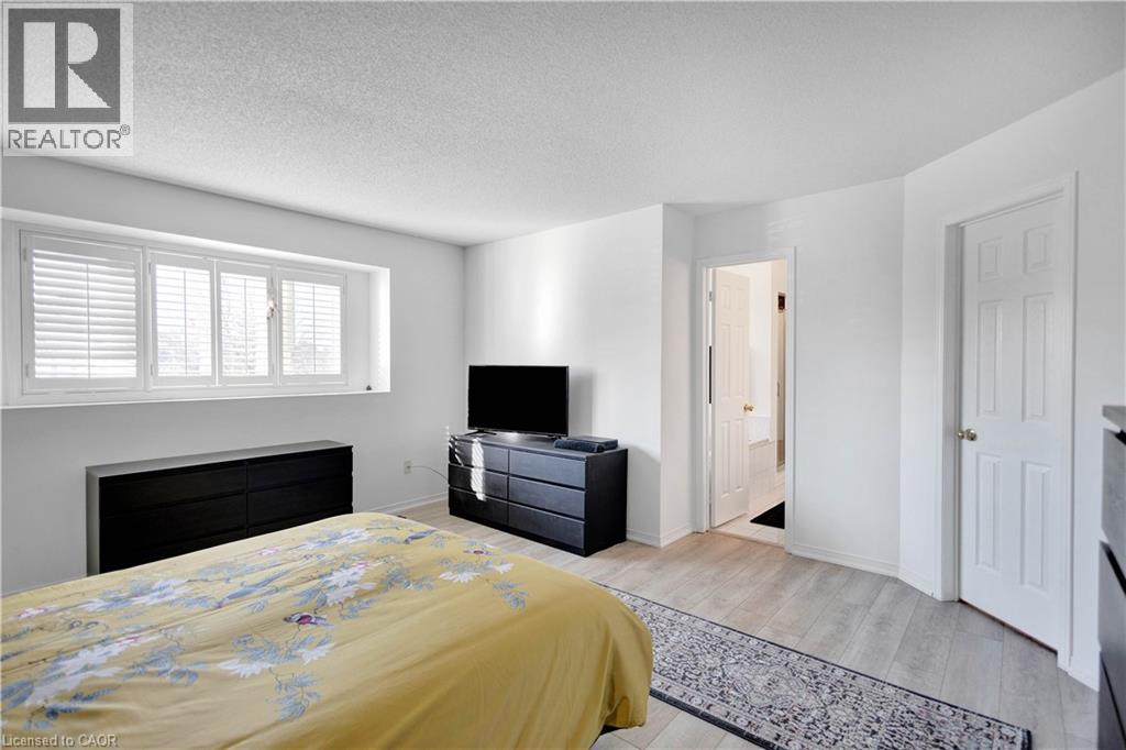 57 BANBURY Drive - 25