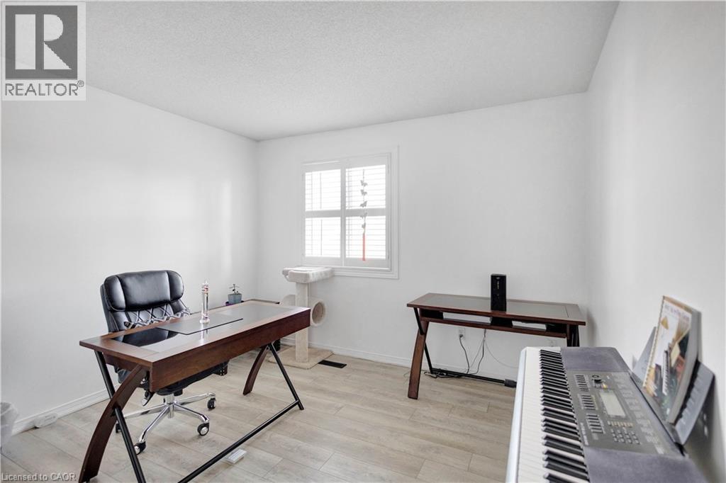57 BANBURY Drive - 31