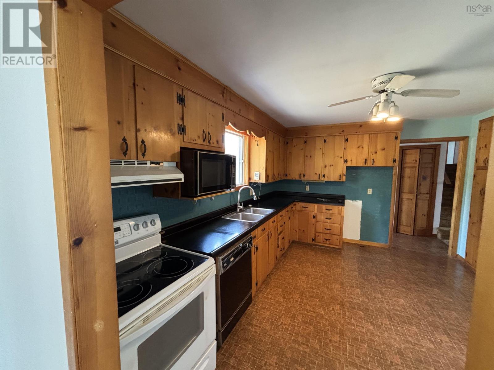 Property 30 of 49 of 445 Sandy Cove Road