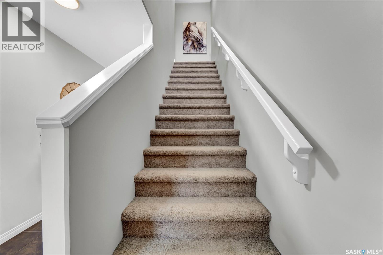 #9 365 DAWSON CRESCENT - 24