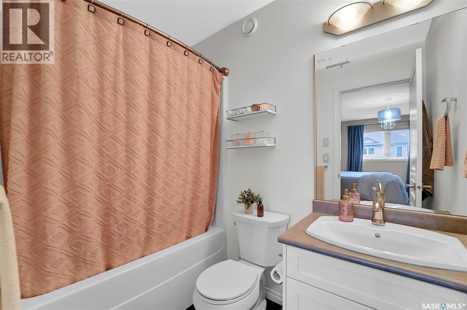 #9 365 DAWSON CRESCENT - 26