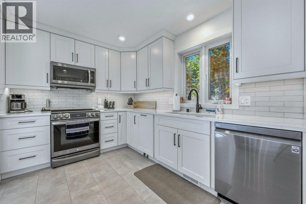  3637 Emerald Road, West Kelowna