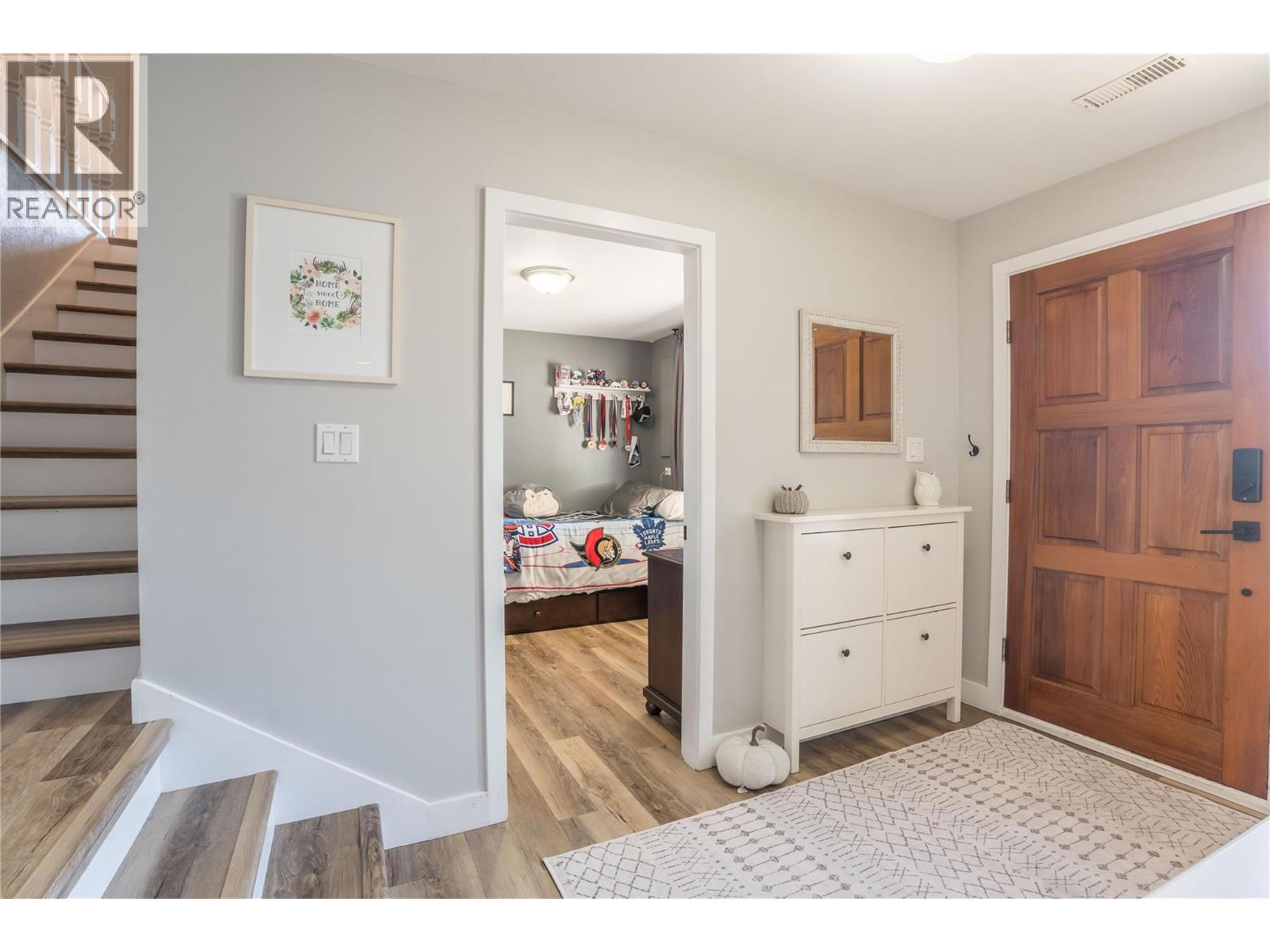  5923 Newton Road, Summerland