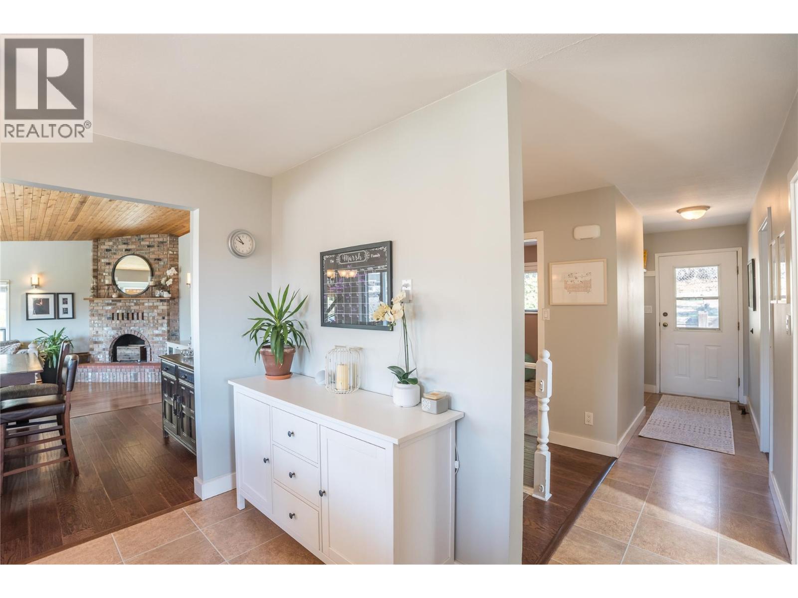  5923 Newton Road, Summerland