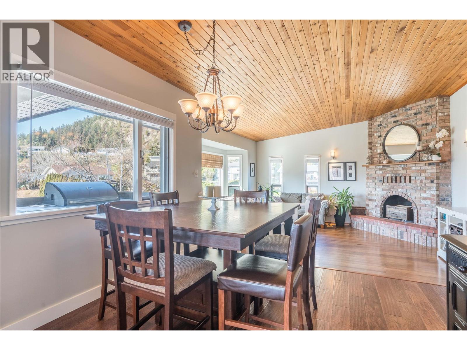  5923 Newton Road, Summerland