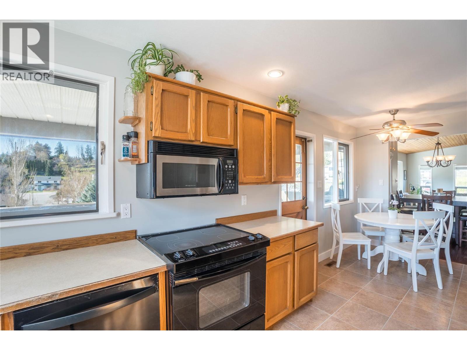  5923 Newton Road, Summerland