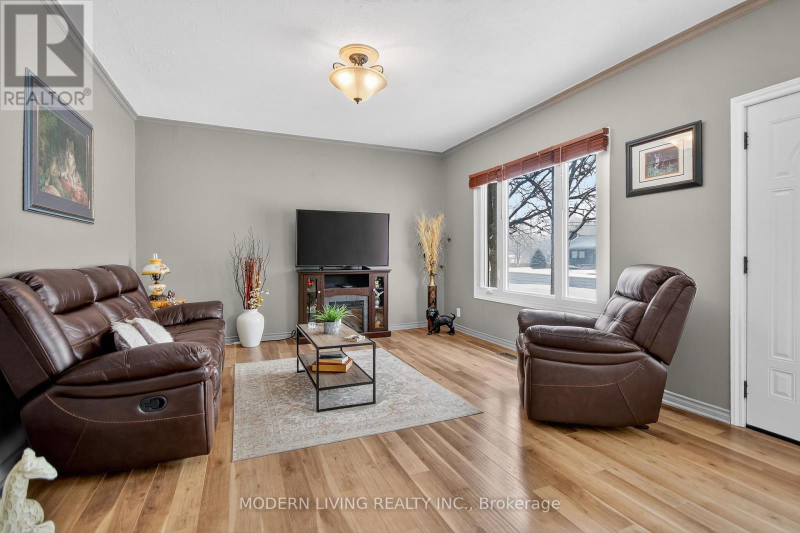 5979 PERTH STREET SE - 5