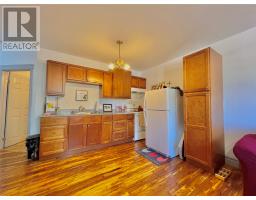 7 Vardys Avenue thumbnail 6