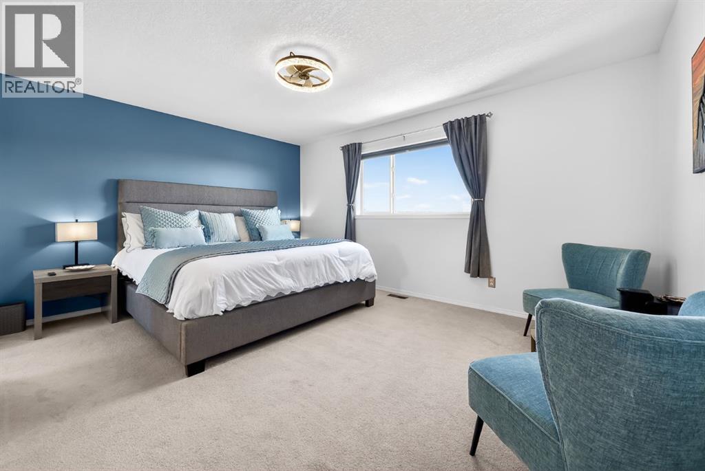 44 Bow Ridge Drive, Cochrane