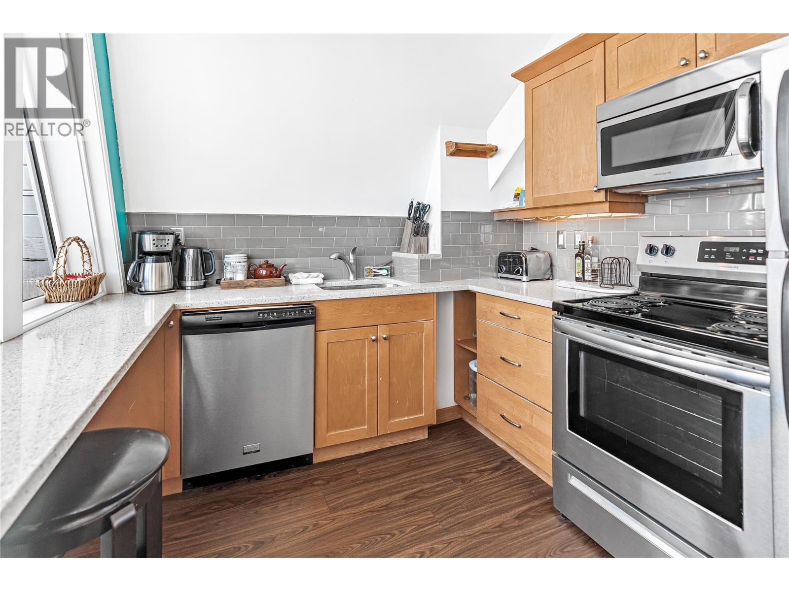 9885 Pinnacles Road Unit# 3, Vernon