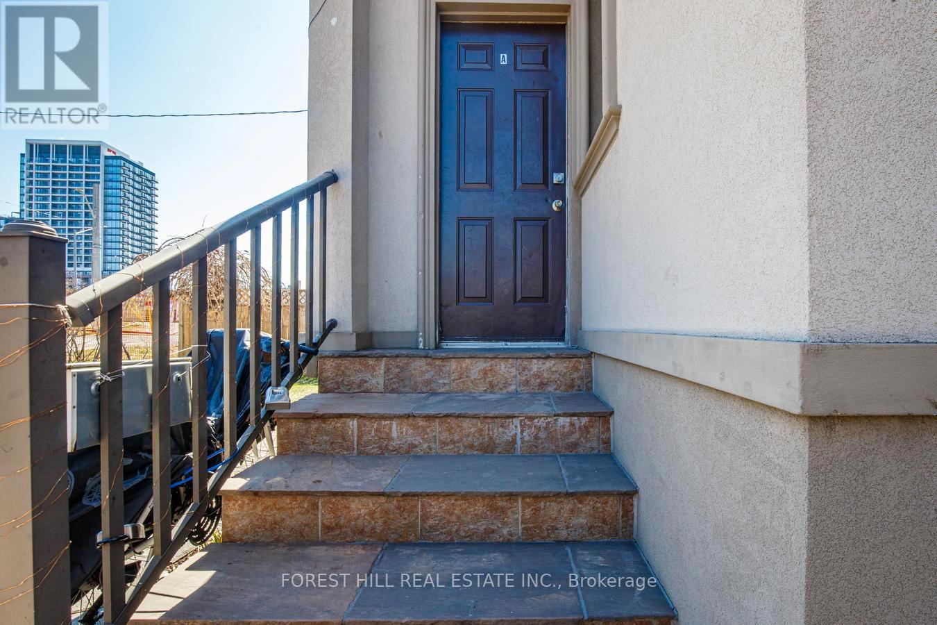 19 TROY STREET - 19