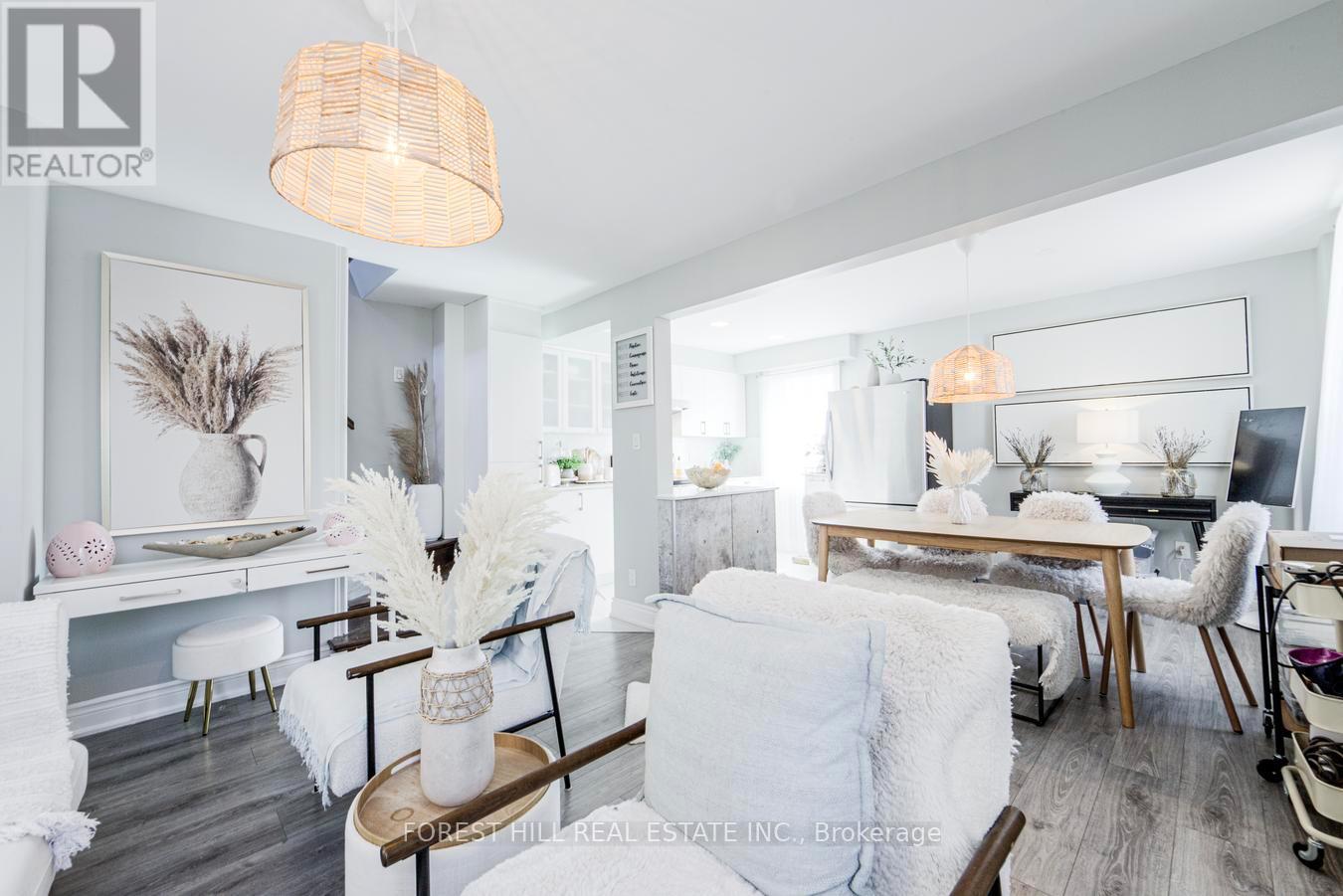 19 TROY STREET - 9