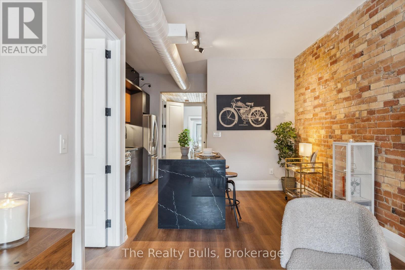 1320 QUEEN STREET W - 12
