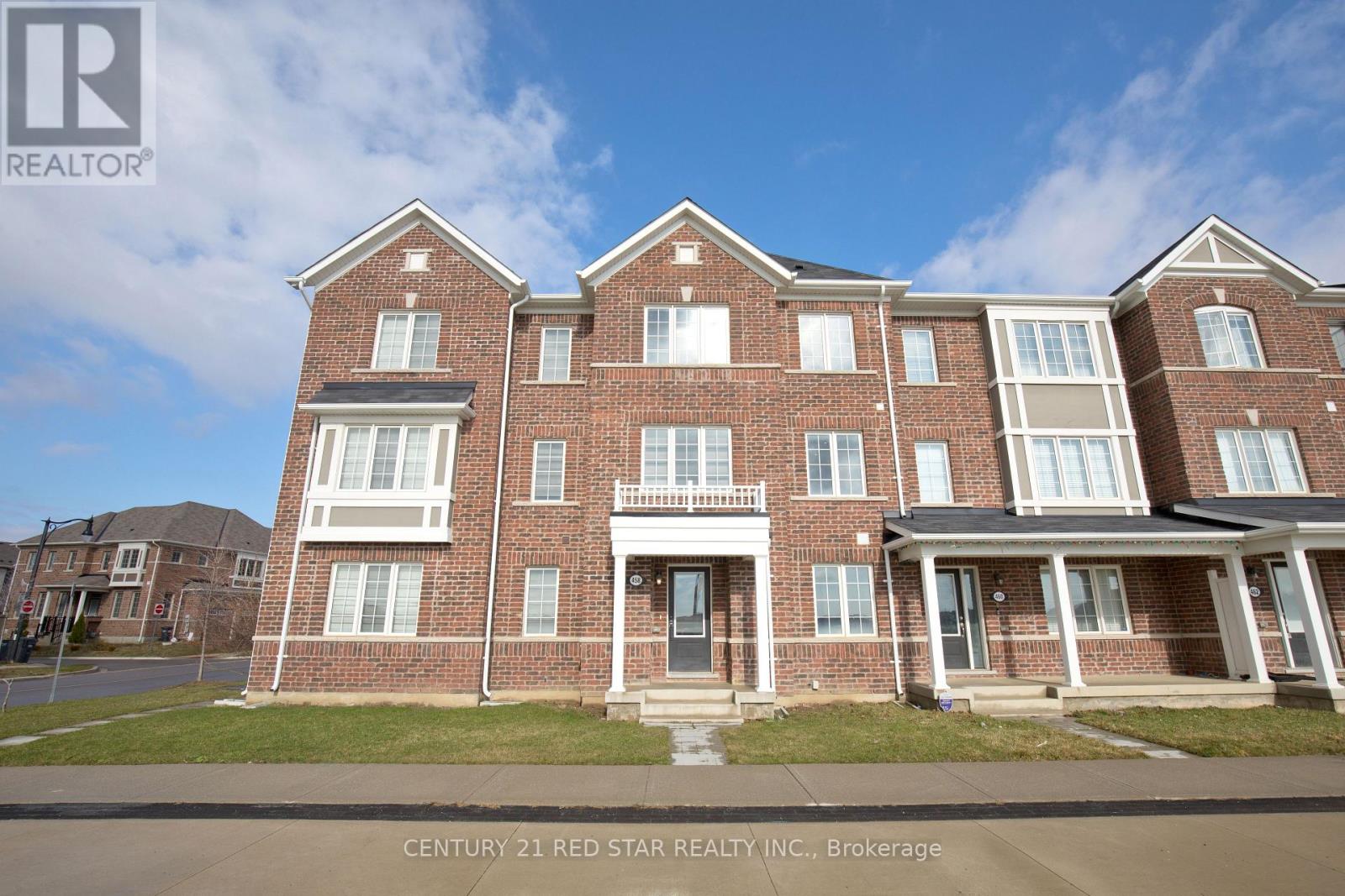 458 REMEMBRANCE ROAD