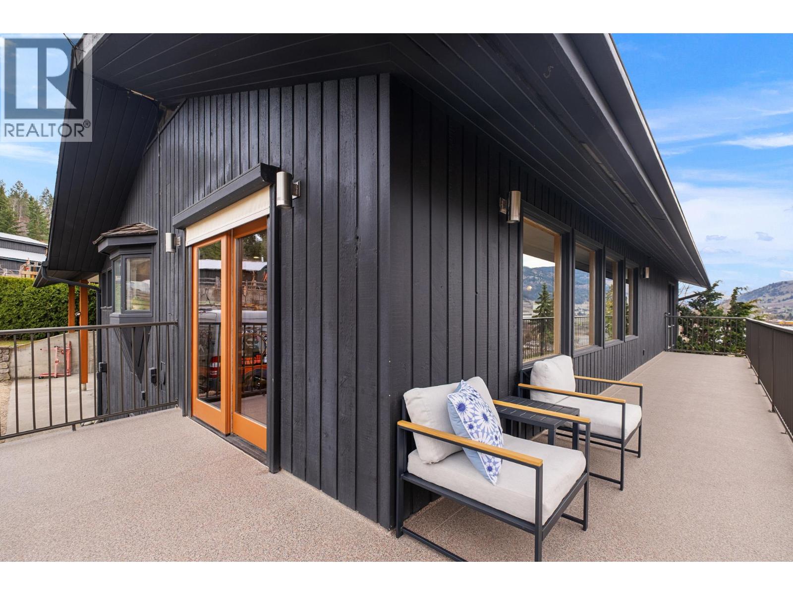 5770 LEARMOUTH ROAD - 13