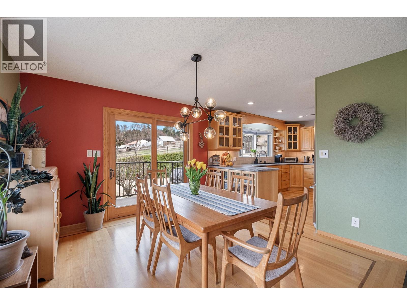 5770 LEARMOUTH ROAD - 18