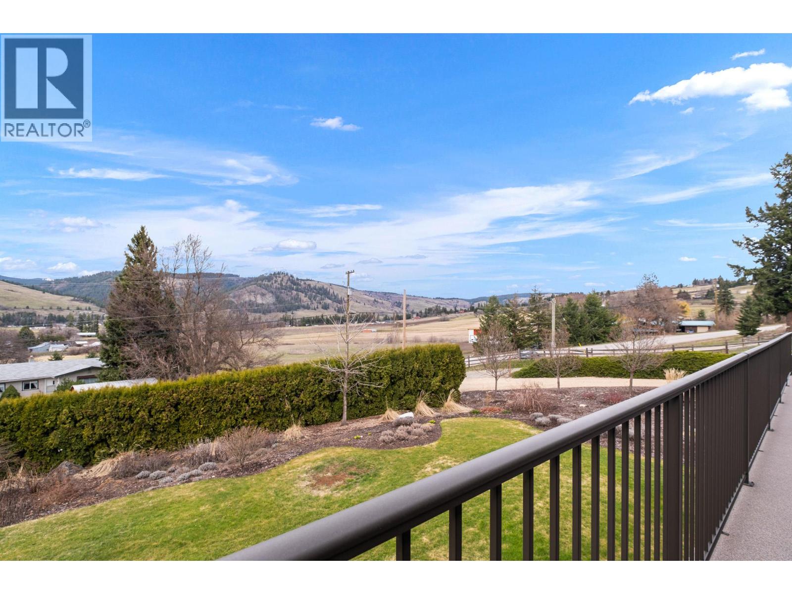 5770 LEARMOUTH ROAD - 11