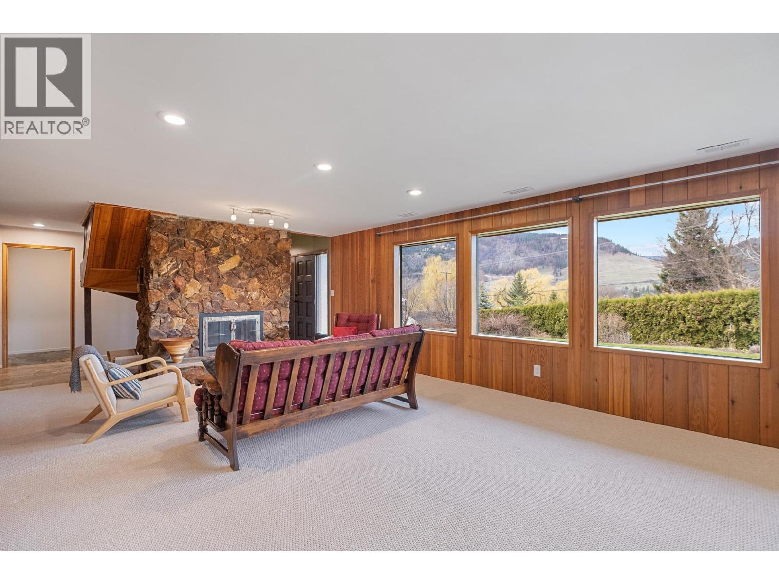 5770 LEARMOUTH ROAD - 48