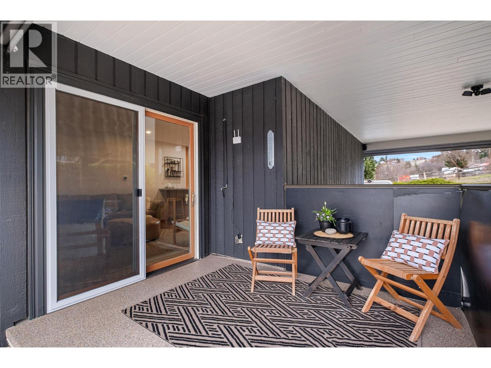 5770 LEARMOUTH ROAD - 27