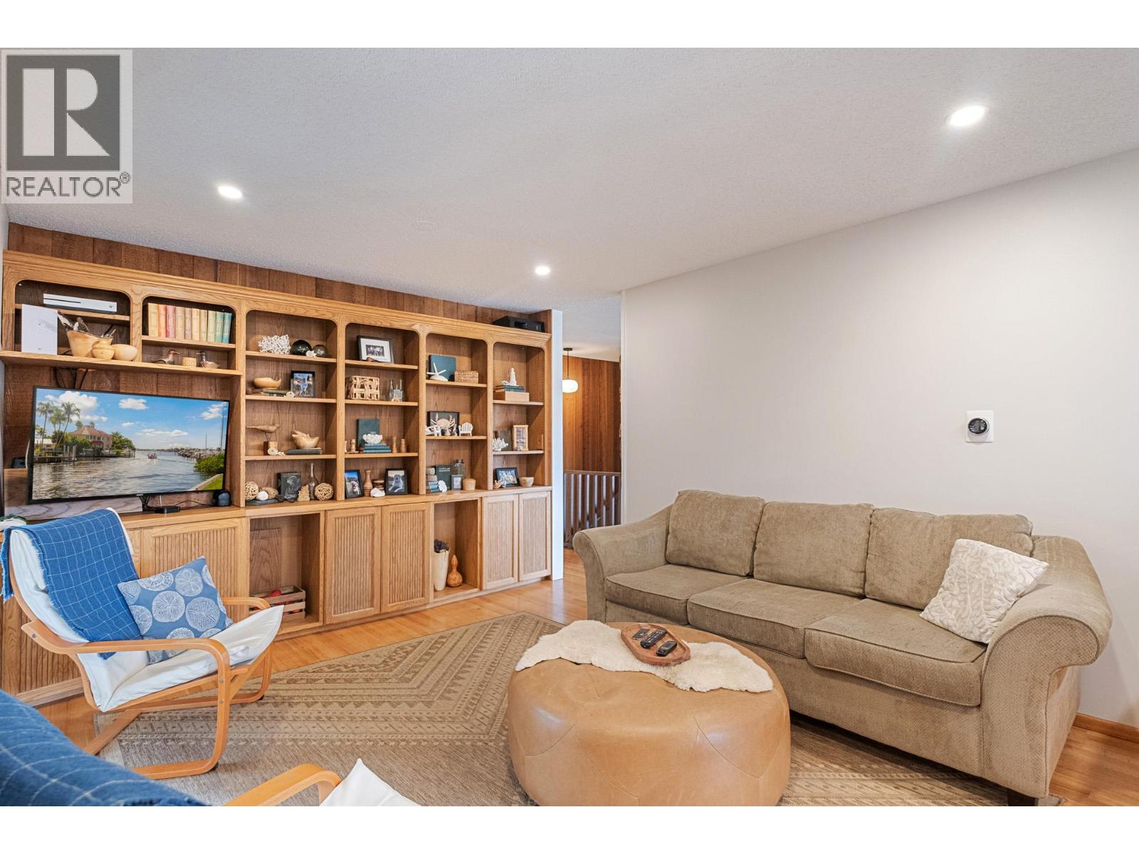 5770 LEARMOUTH ROAD - 28