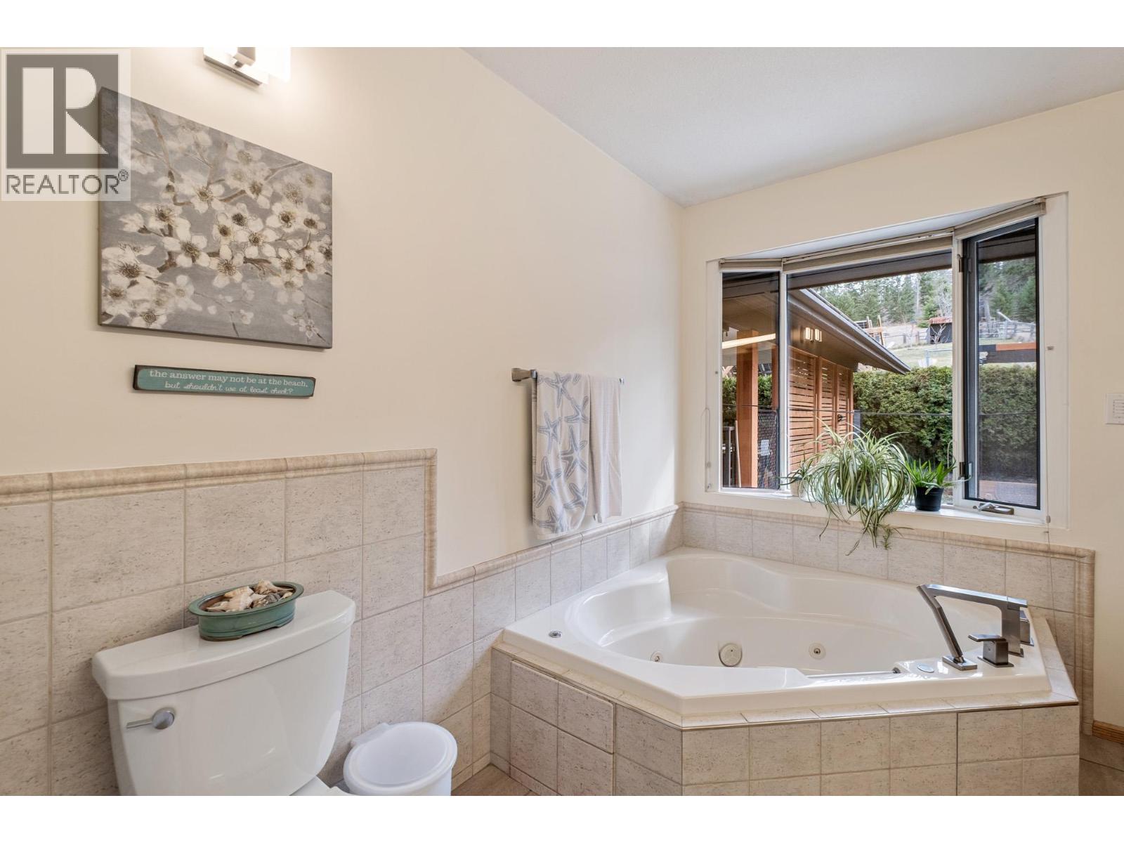 5770 LEARMOUTH ROAD - 35