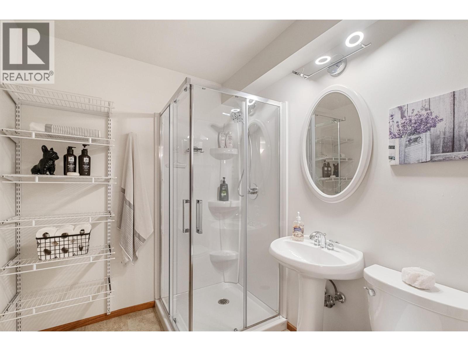 5770 LEARMOUTH ROAD - 57