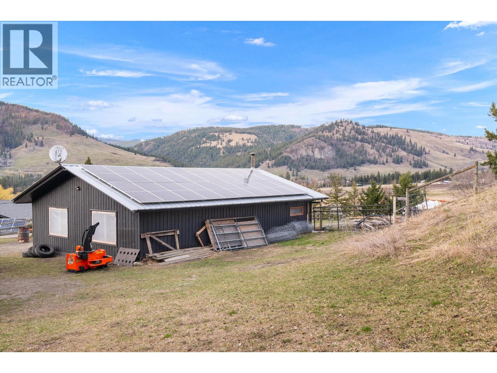 5770 LEARMOUTH ROAD - 74