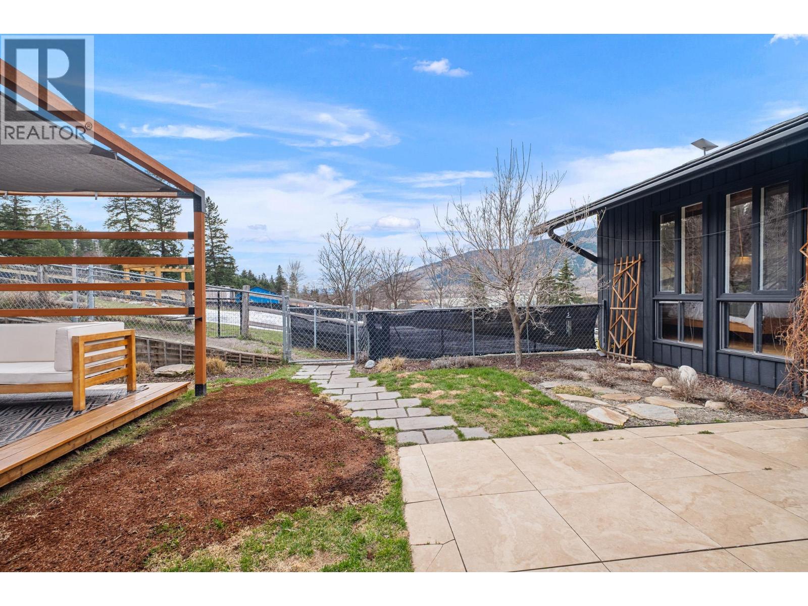 5770 LEARMOUTH ROAD - 67