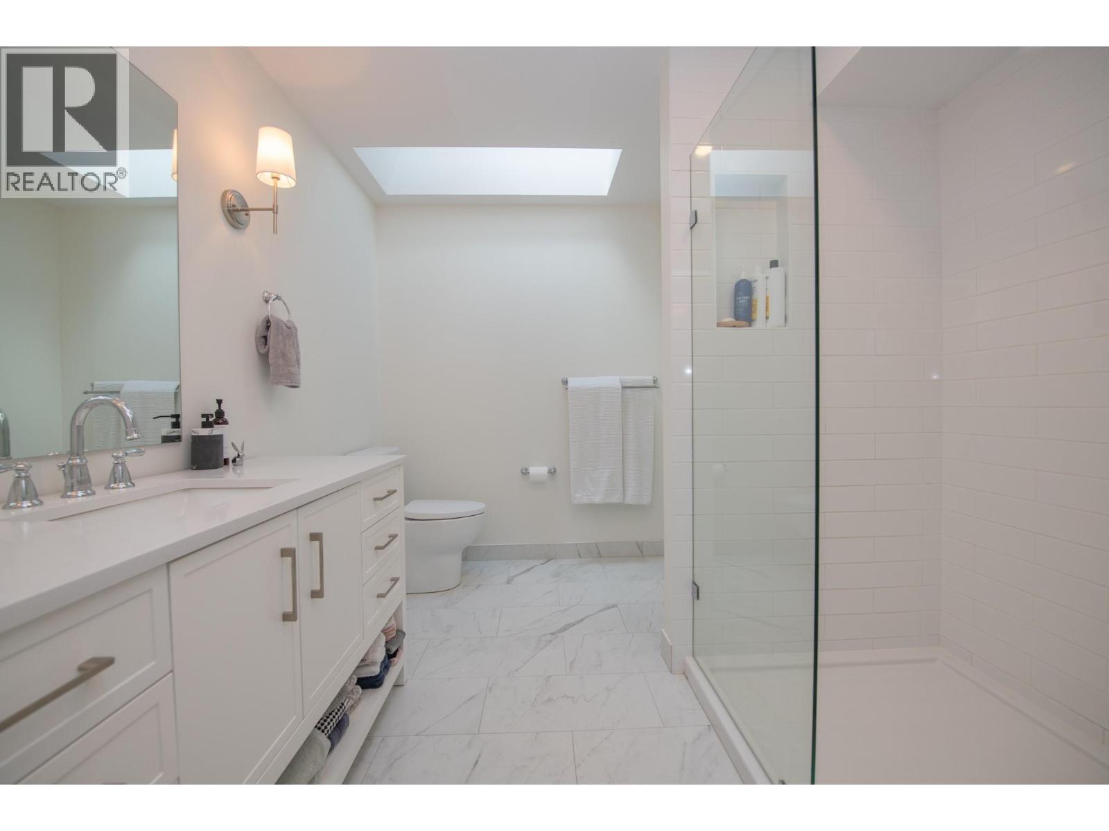 16515 Commonage Road, Lake Country