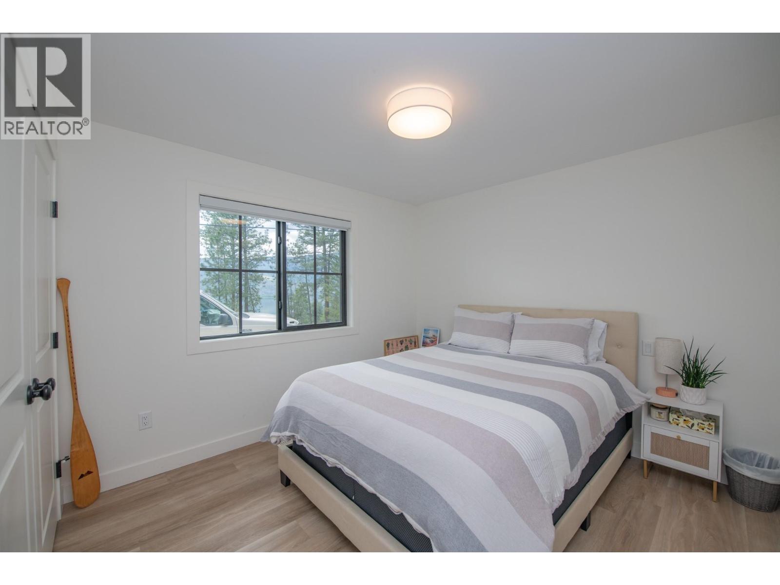 16515 Commonage Road, Lake Country