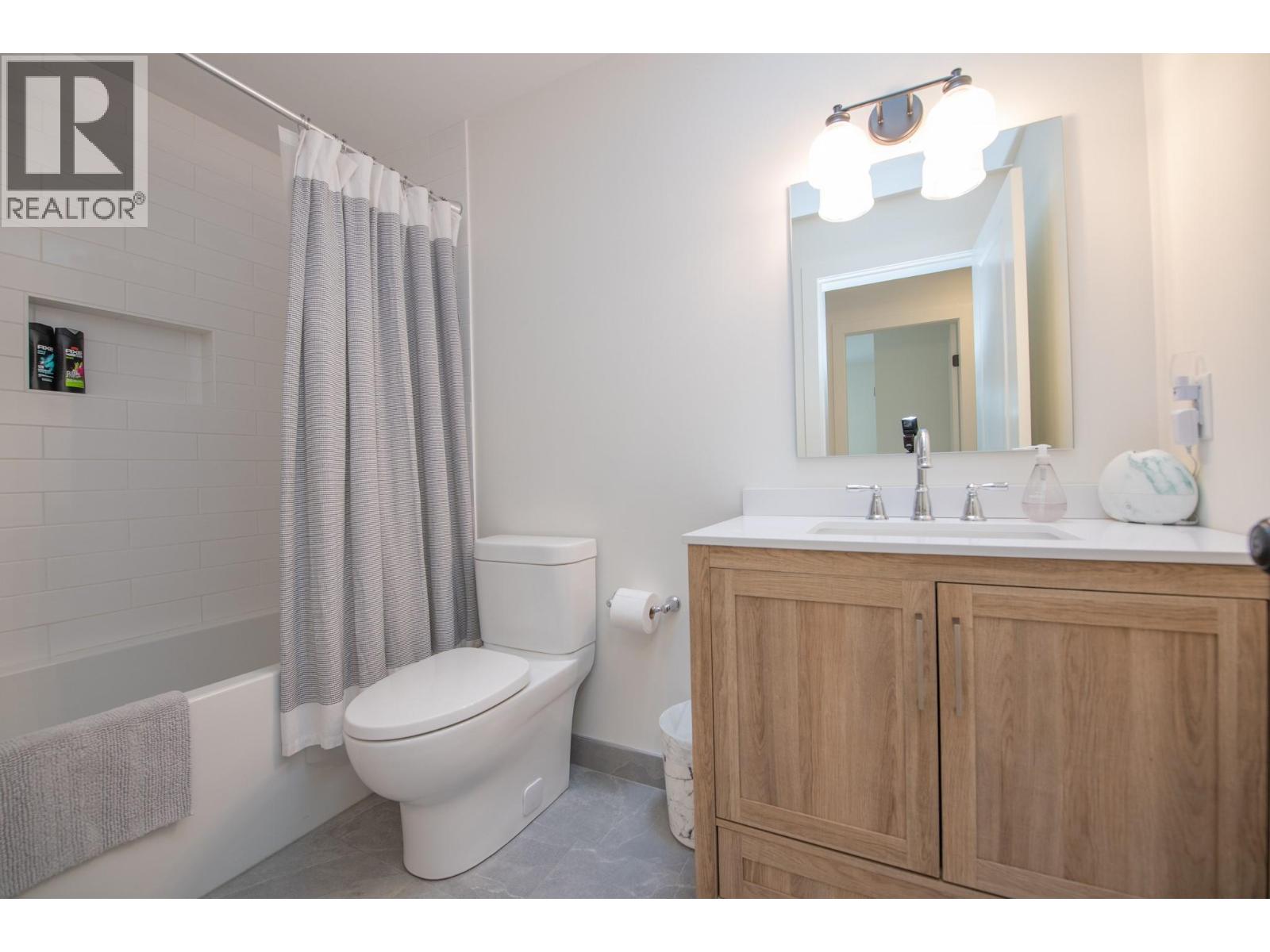 16515 Commonage Road, Lake Country