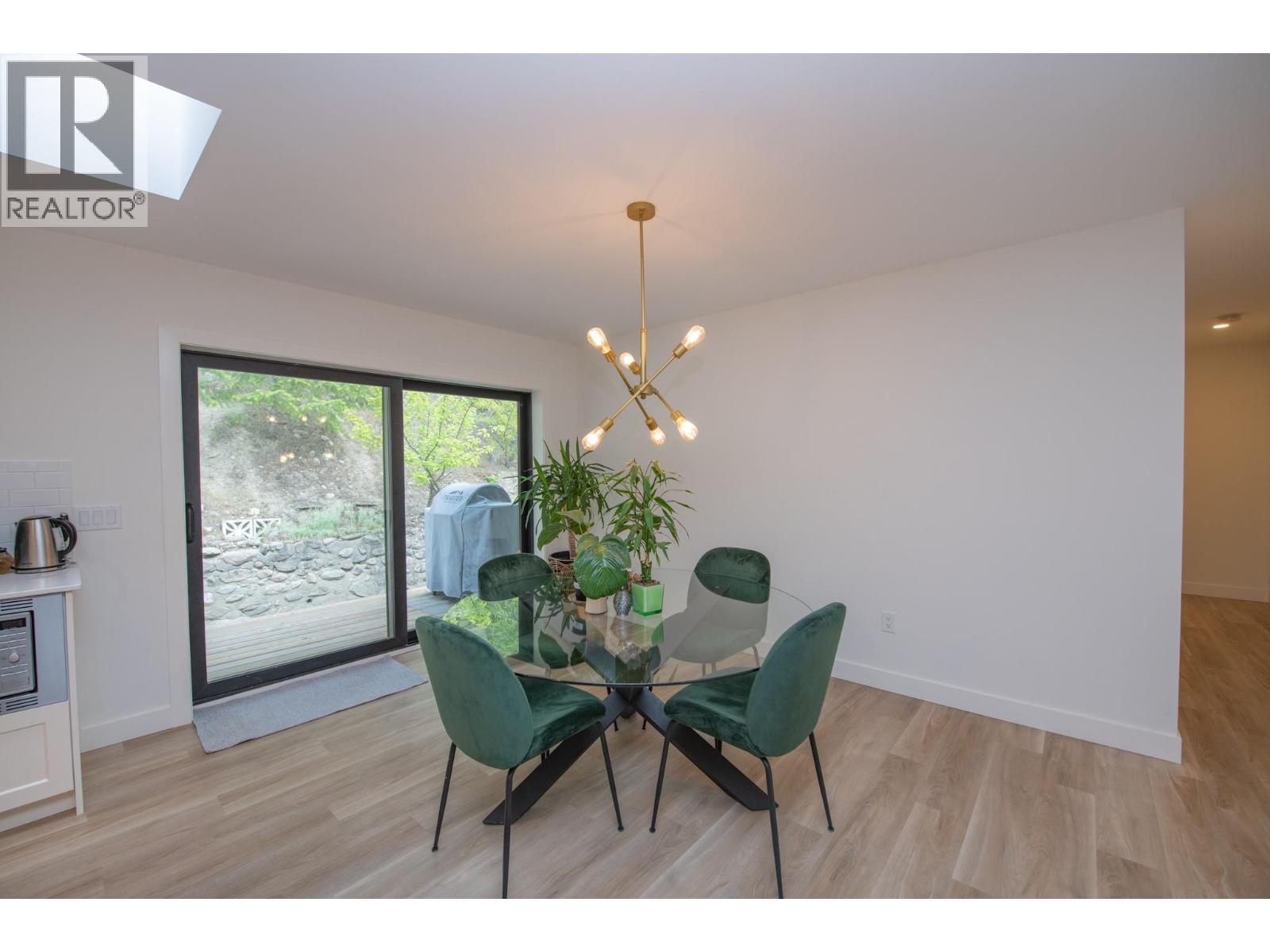 16515 Commonage Road, Lake Country