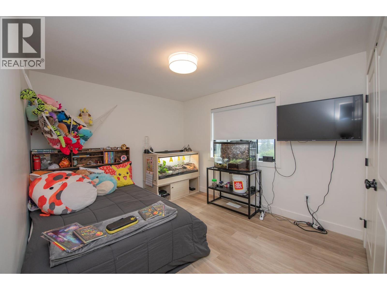 16515 Commonage Road, Lake Country