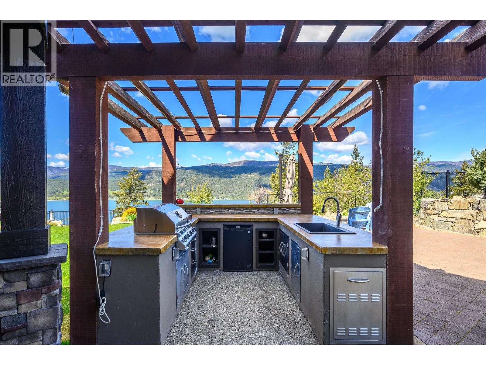 69 Swallows Place, Vernon