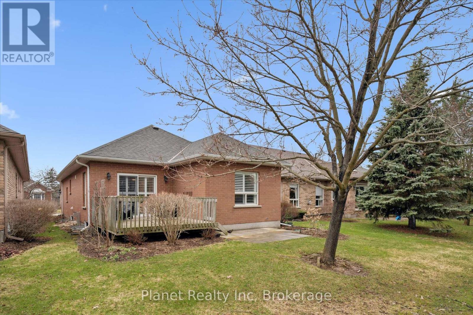 16 WINTERBERRY LANE — photo 23