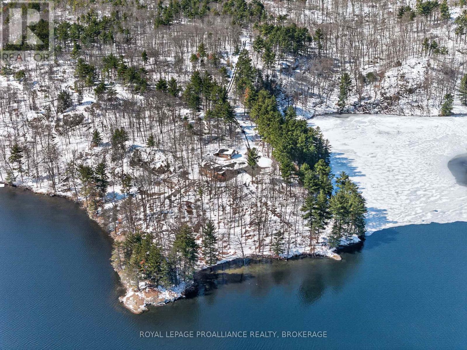 606 WHITES POINT ROAD - 2