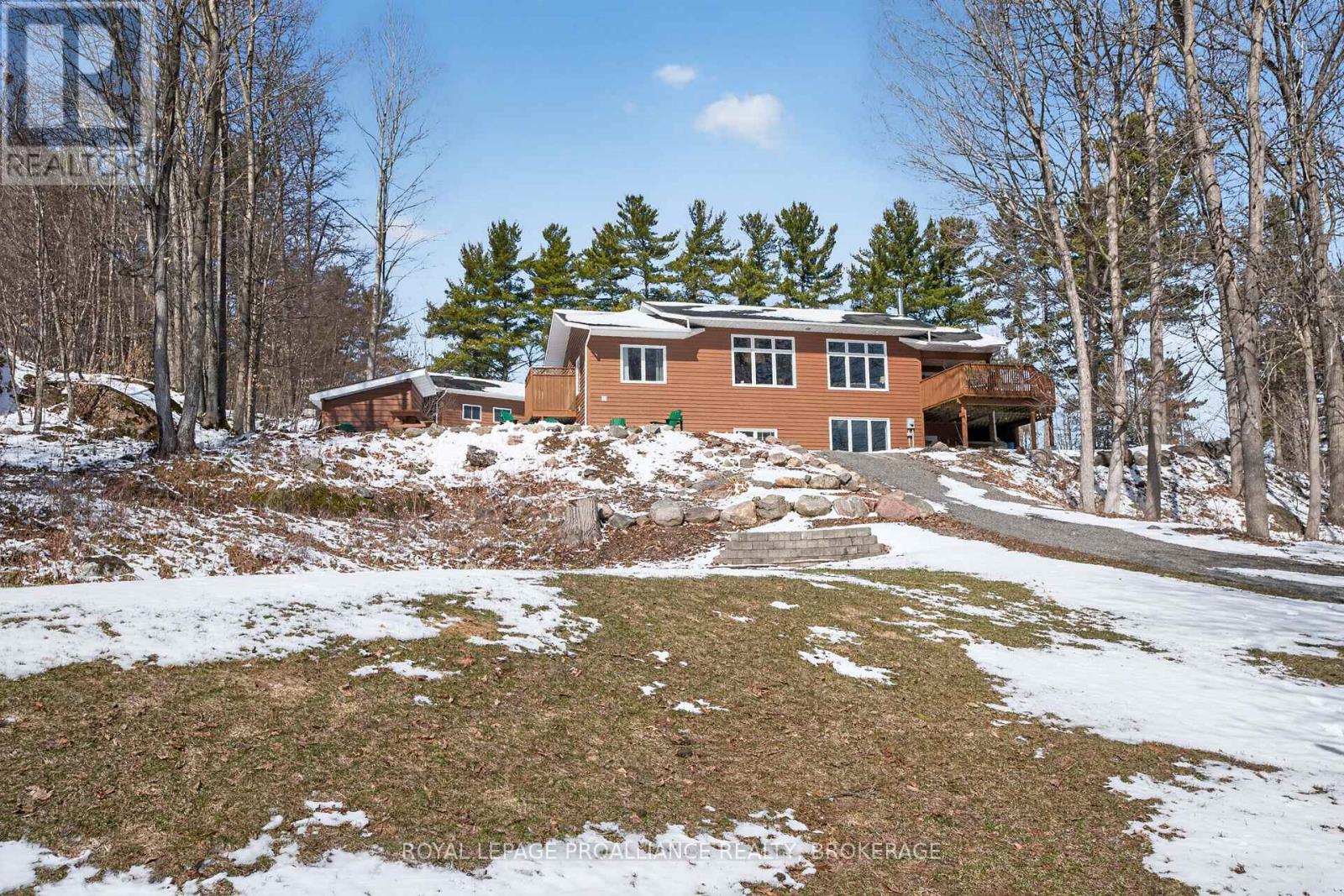 606 WHITES POINT ROAD - 21