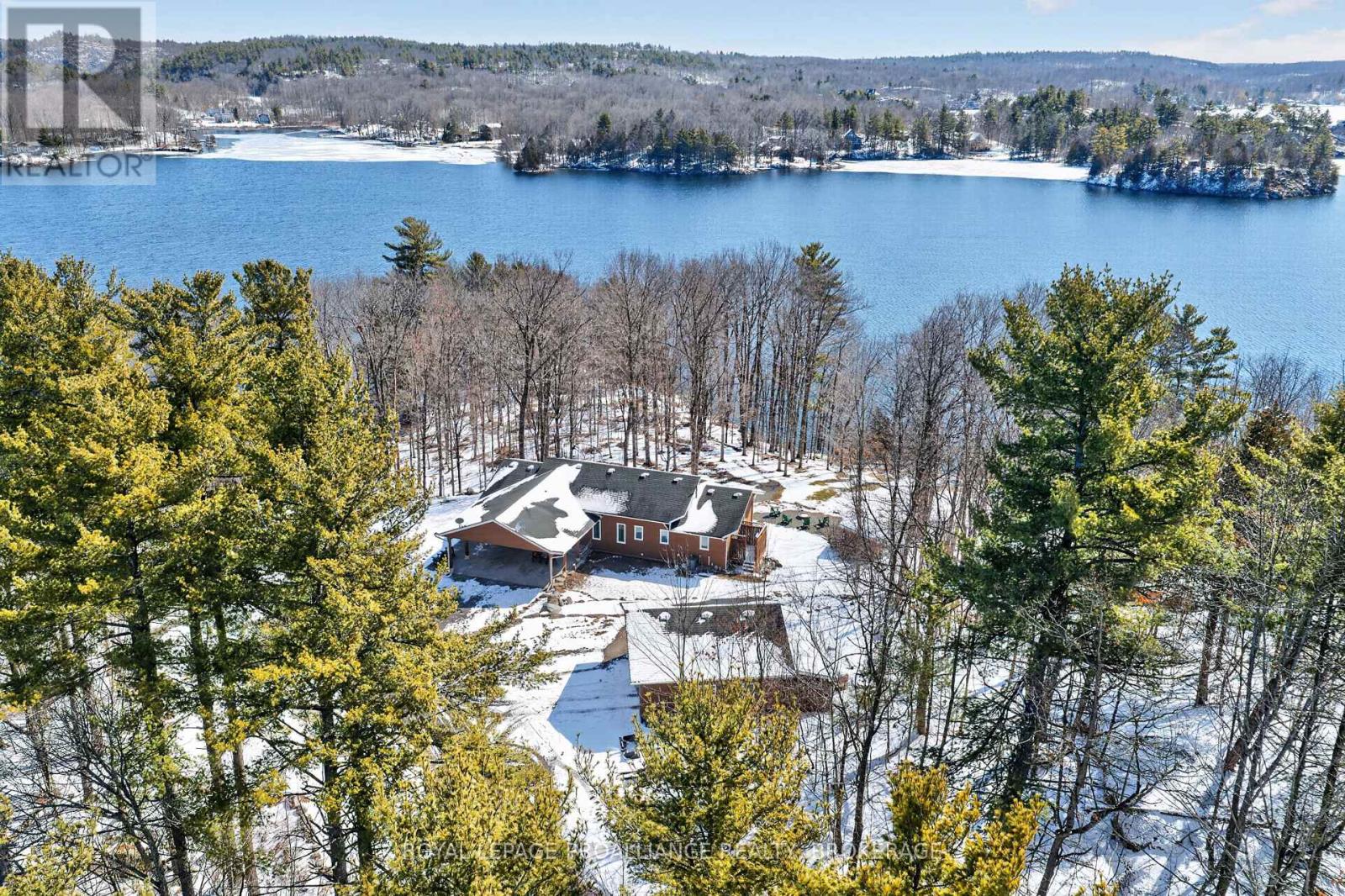 606 WHITES POINT ROAD - 48