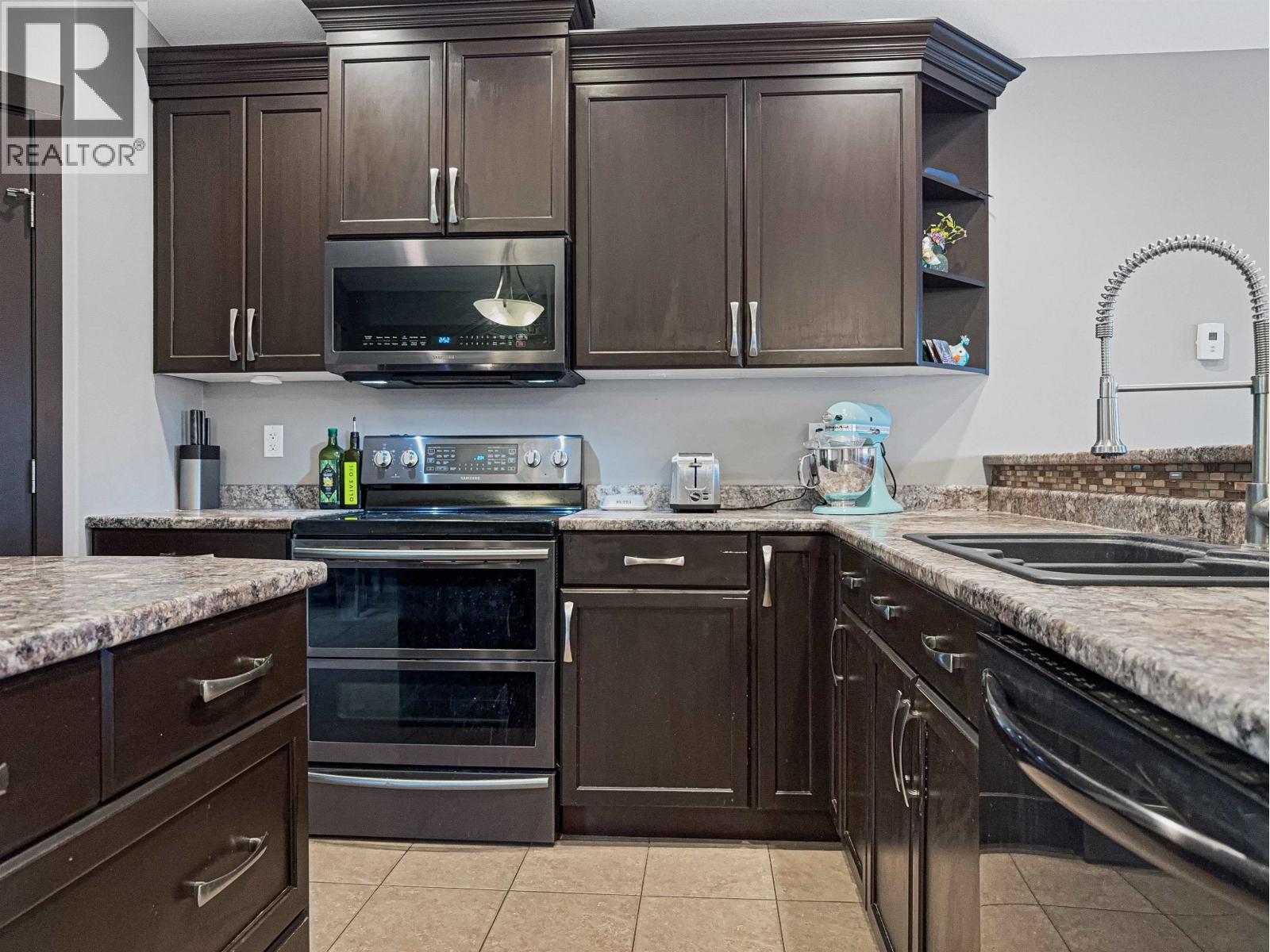 143 EAGLE CRESCENT - 7