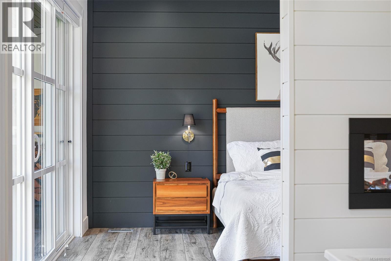 6345 Karen Pl - 43