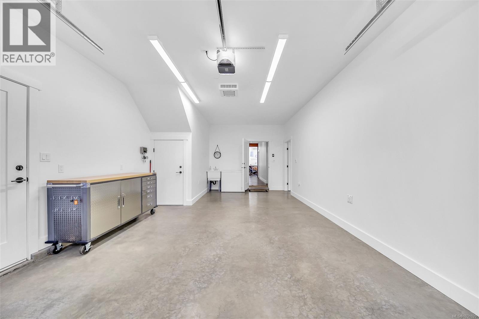 6345 Karen Pl - 85