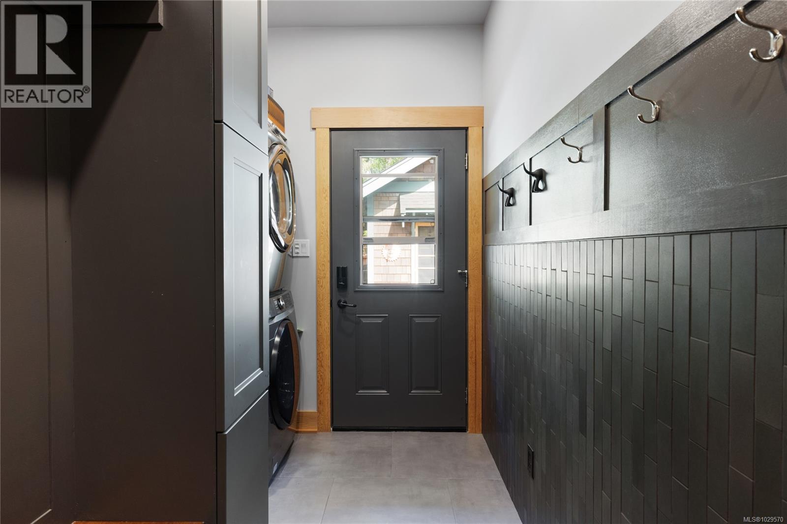 2060 BEL OAK DR - 31