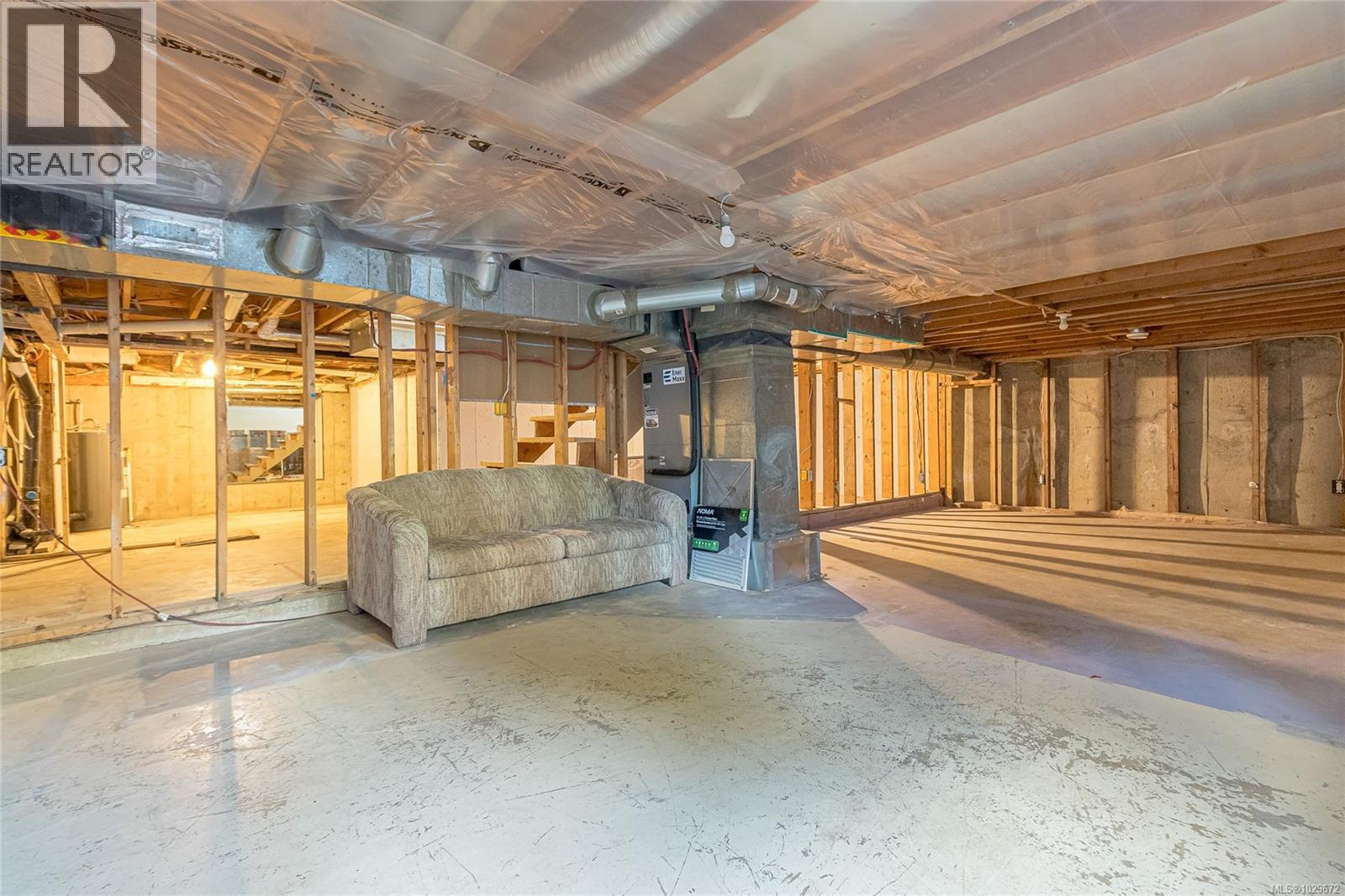 3165 GIBBINS RD - 25