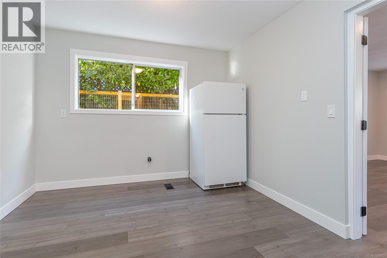 3165 GIBBINS RD - 21