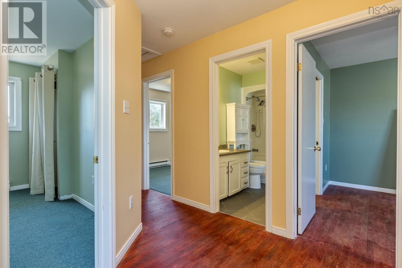 Property 21 of 49 of 27 Shoreview Drive